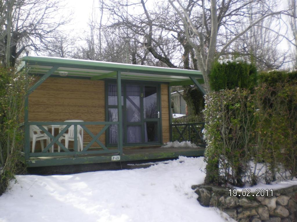 Camping Ruta Del Purche Monachil Chambre photo