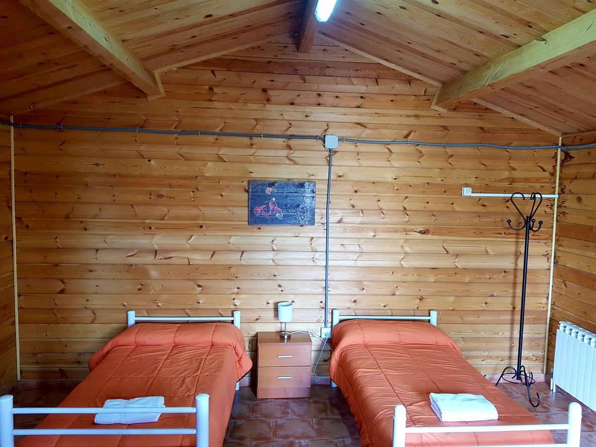 Camping Ruta Del Purche Monachil Chambre photo